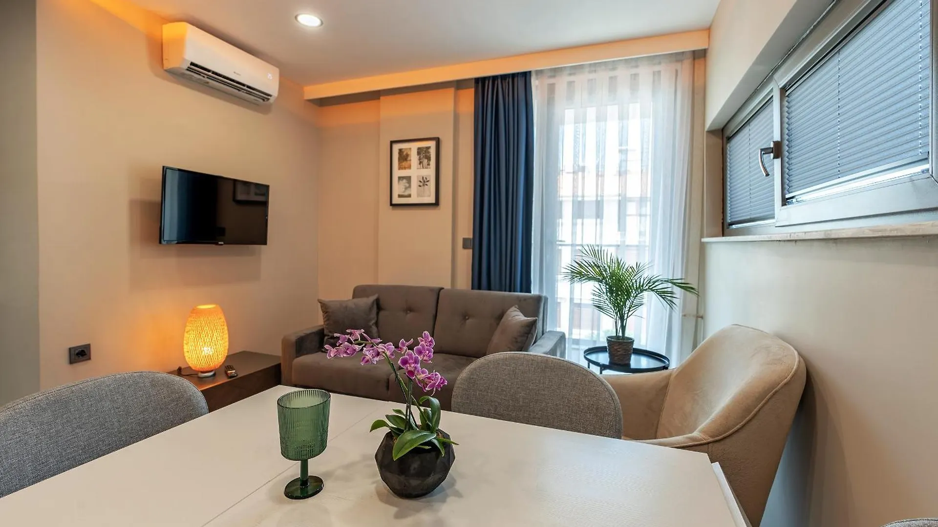 Doqu Suites Hotel Antalya